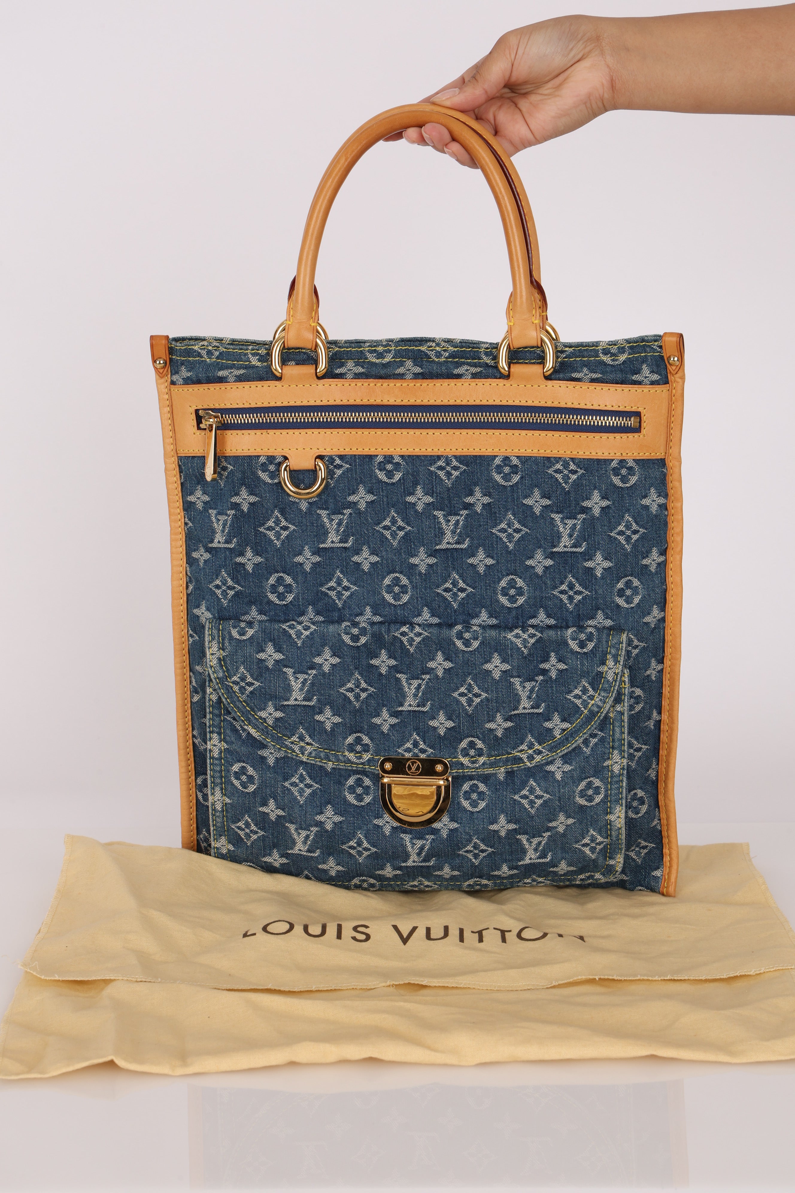 Louis Vuitton Monogram Denim Sac Plat