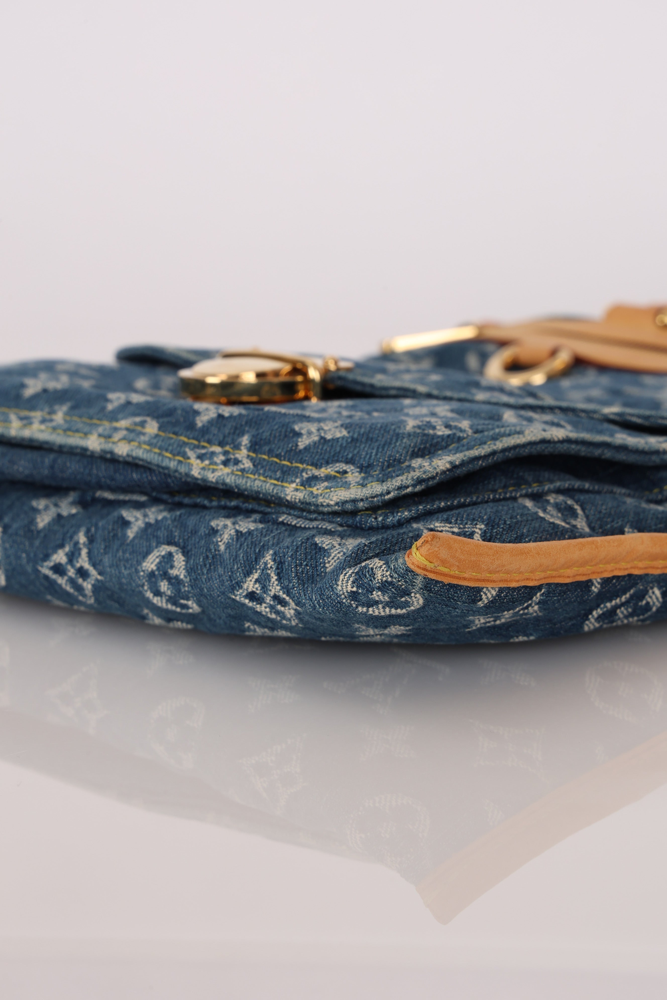 Louis Vuitton Monogram Denim Sac Plat
