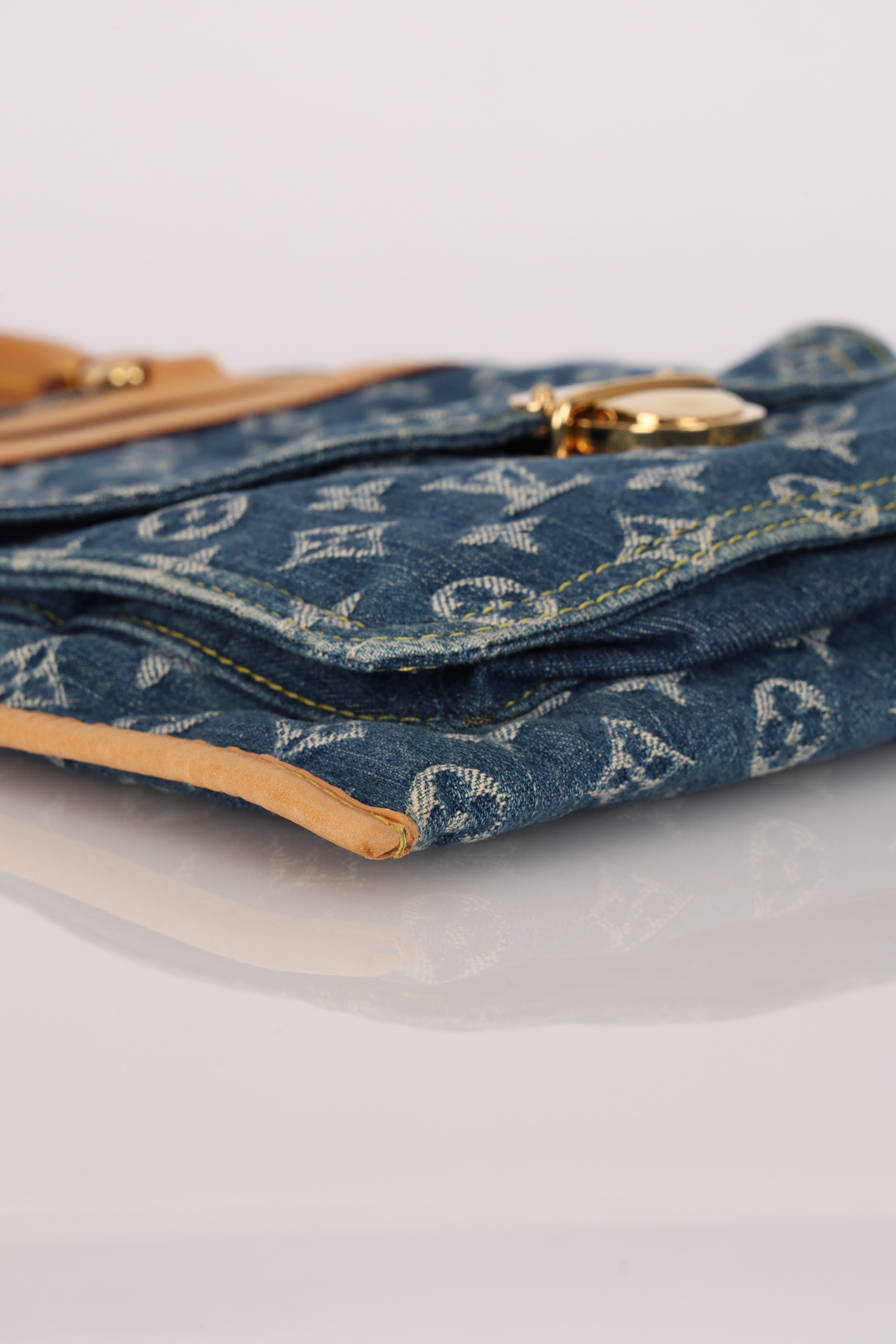 Louis Vuitton Monogram Denim Sac Plat