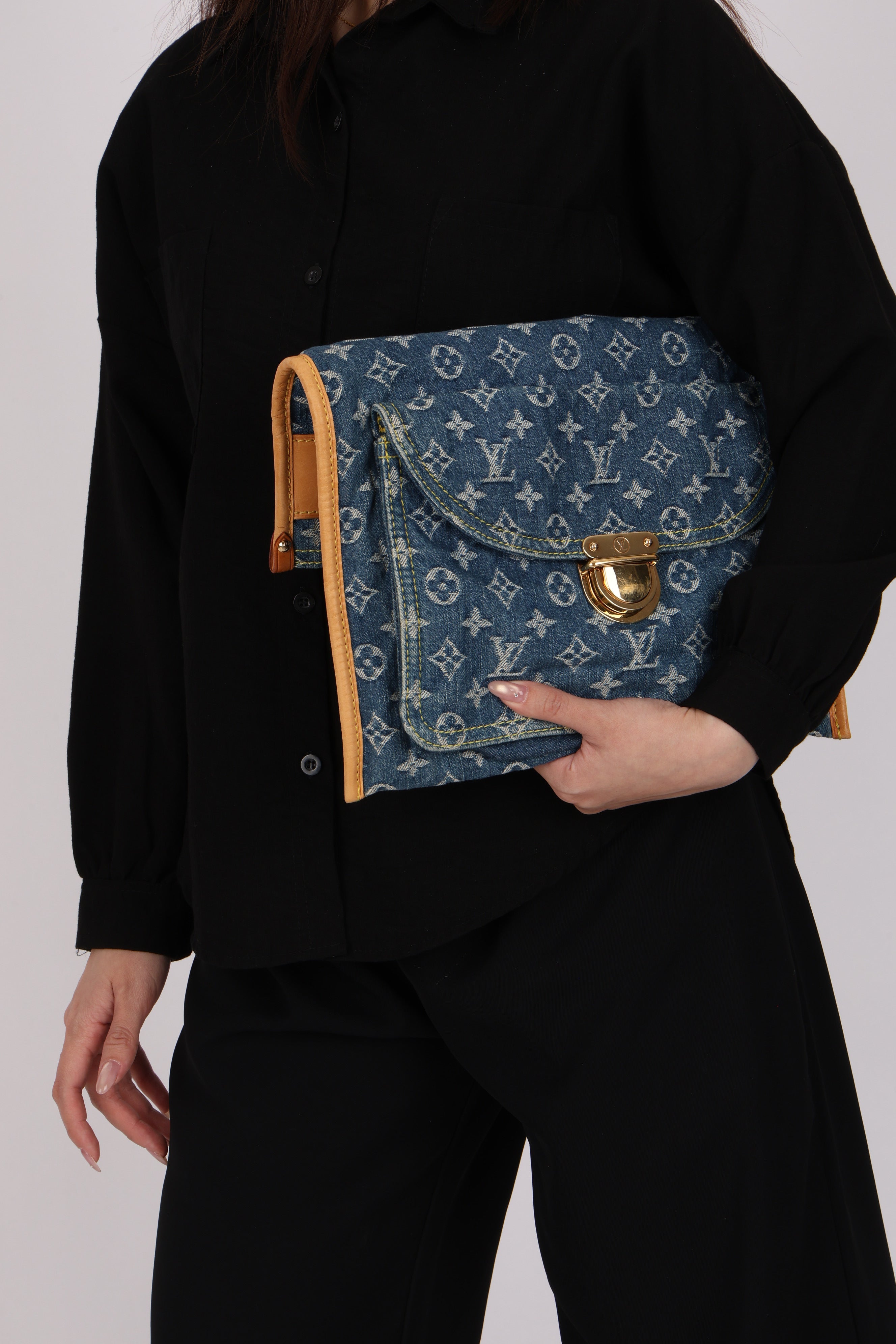 Louis Vuitton Monogram Denim Sac Plat