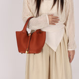 Hermès Picotin 18 Orange Clemence GHW
