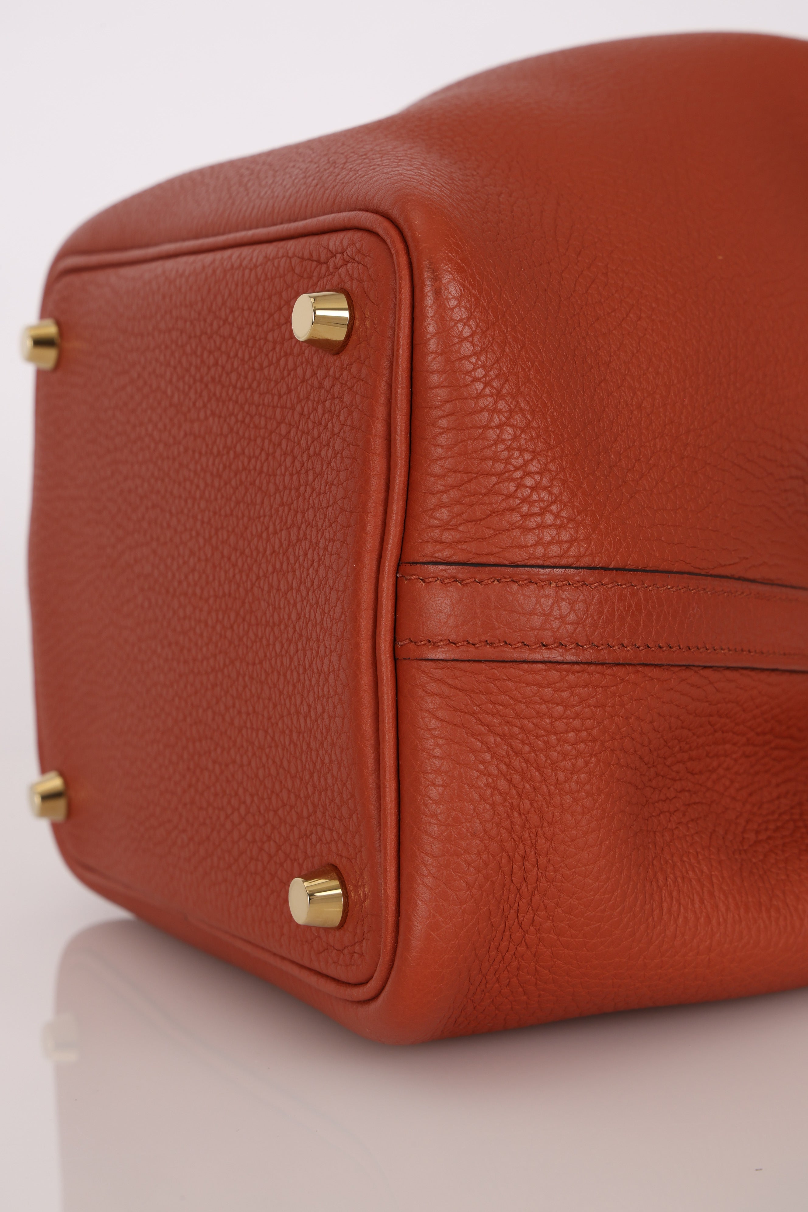 Hermès Picotin 18 Orange Clemence GHW