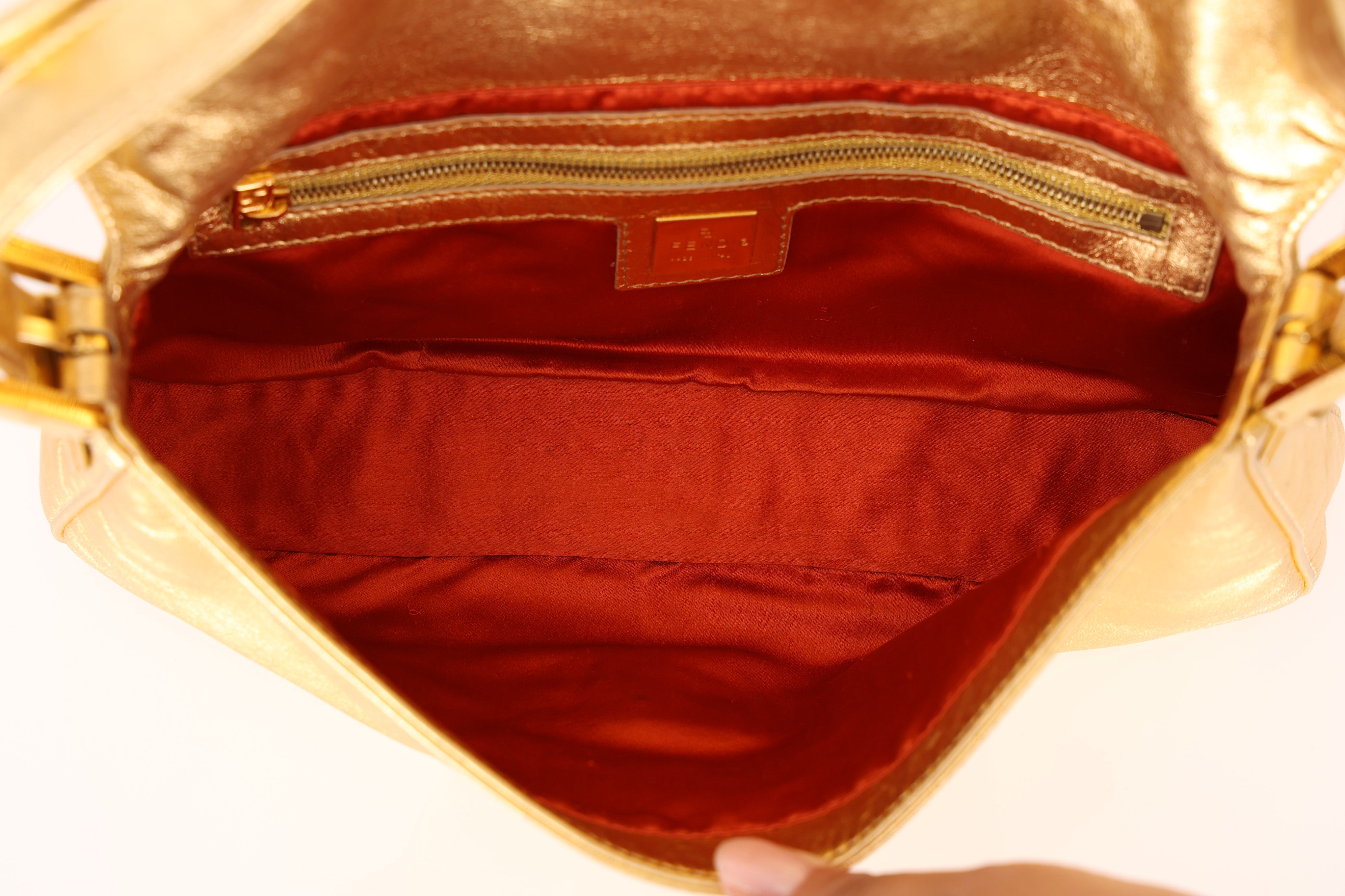 Fendi Baguette Metallic Gold GHW