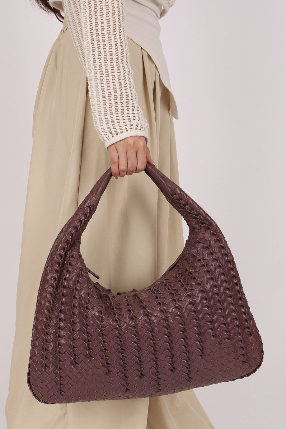 Bottega Veneta Large Intrecciato Hobo