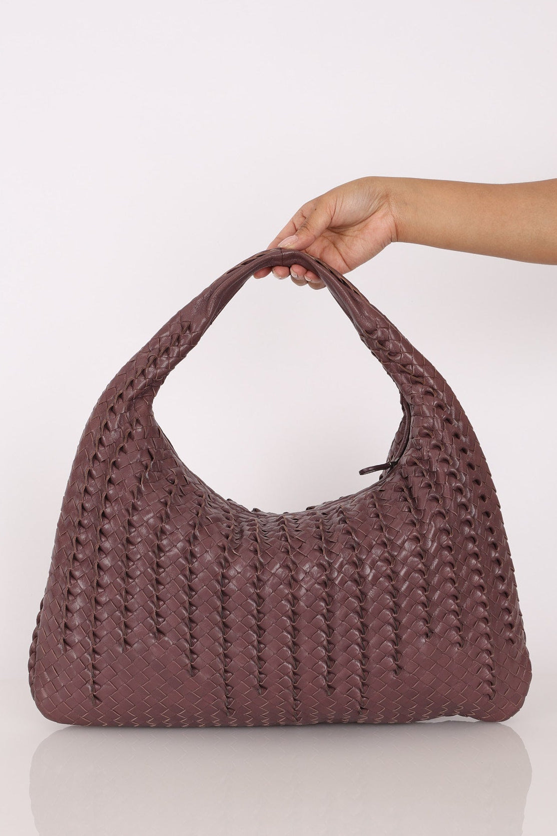 Bottega Veneta Large Intrecciato Hobo