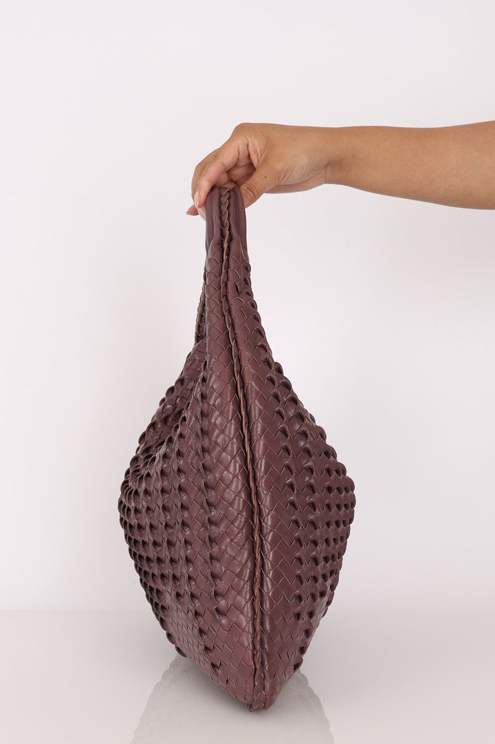 Bottega Veneta Large Intrecciato Hobo