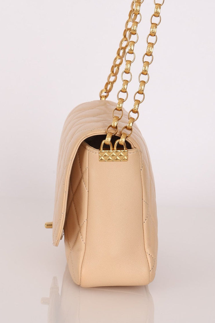 Chanel Bijoux Coin Flap Beige Lambskin AGHW