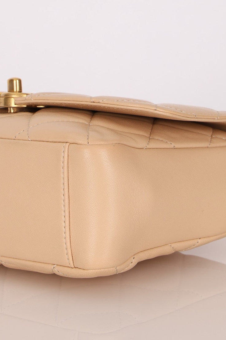 Chanel Bijoux Coin Flap Beige Lambskin AGHW
