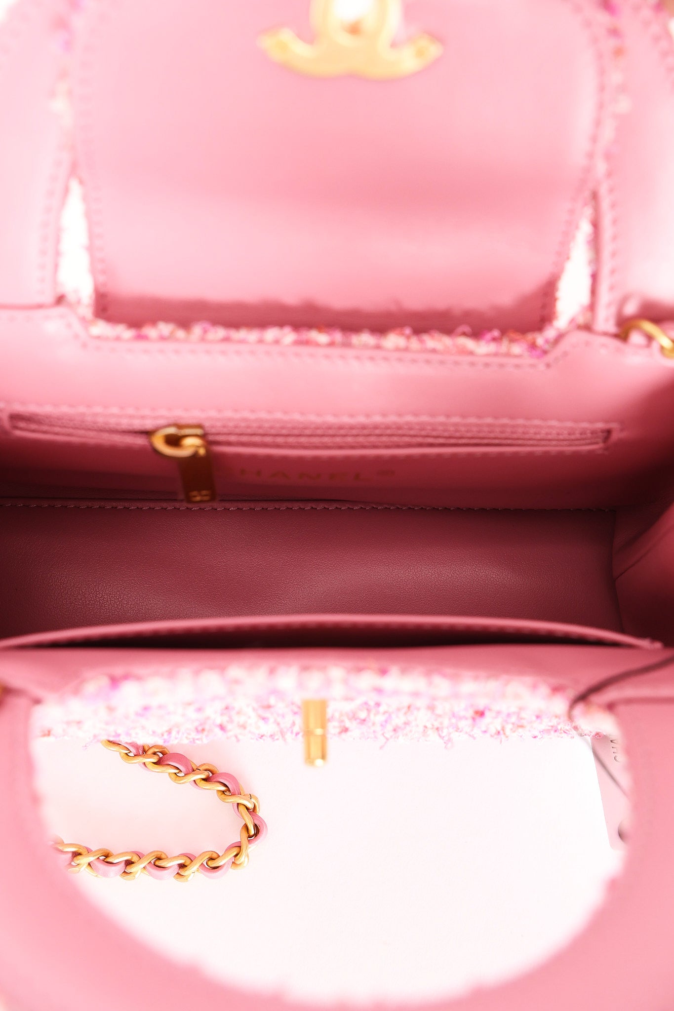 Chanel Small Kelly Shopper Pink Tweed AGHW