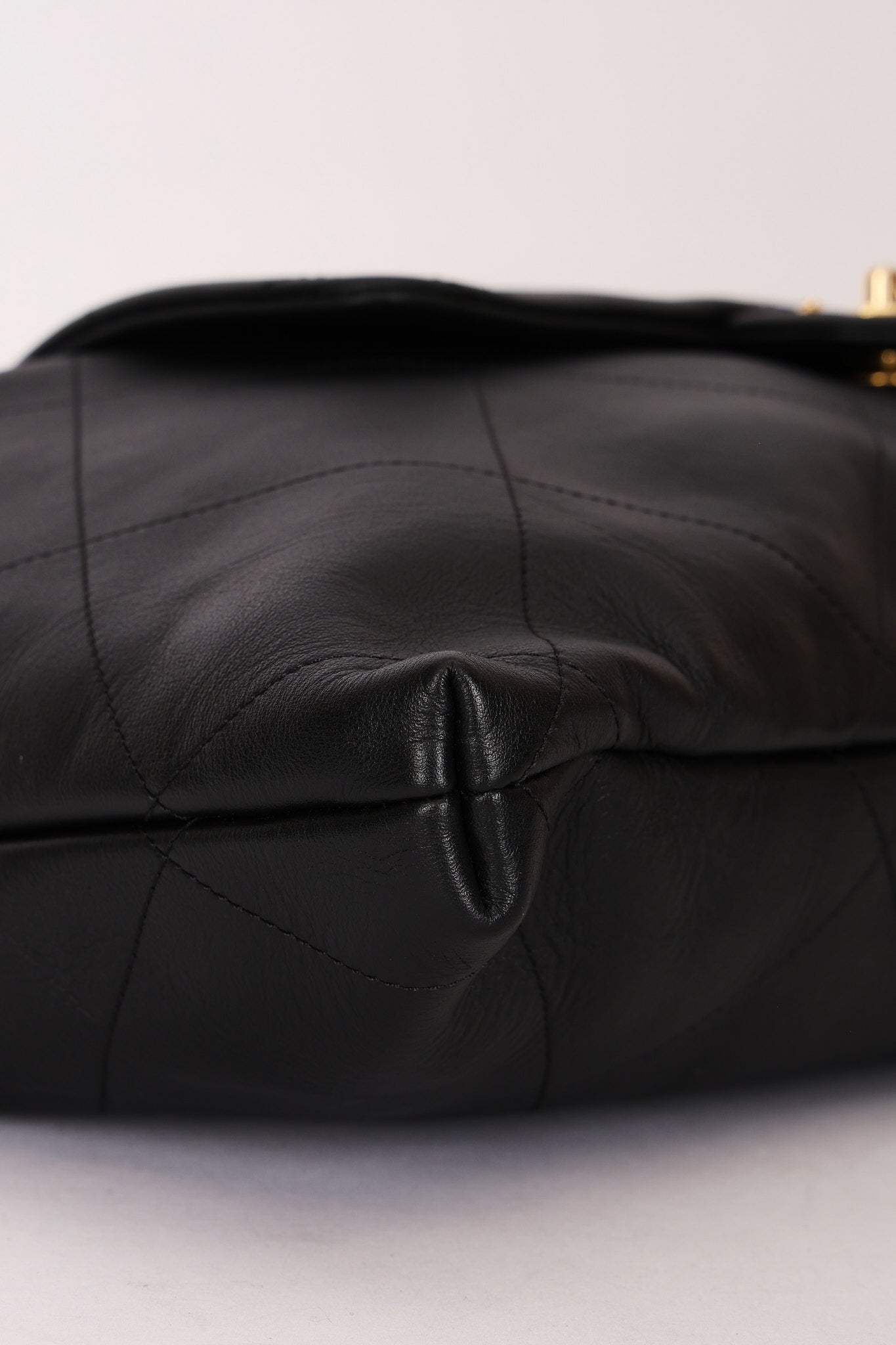 Chanel Maxi CC Hobo Black Calfskin AGHW
