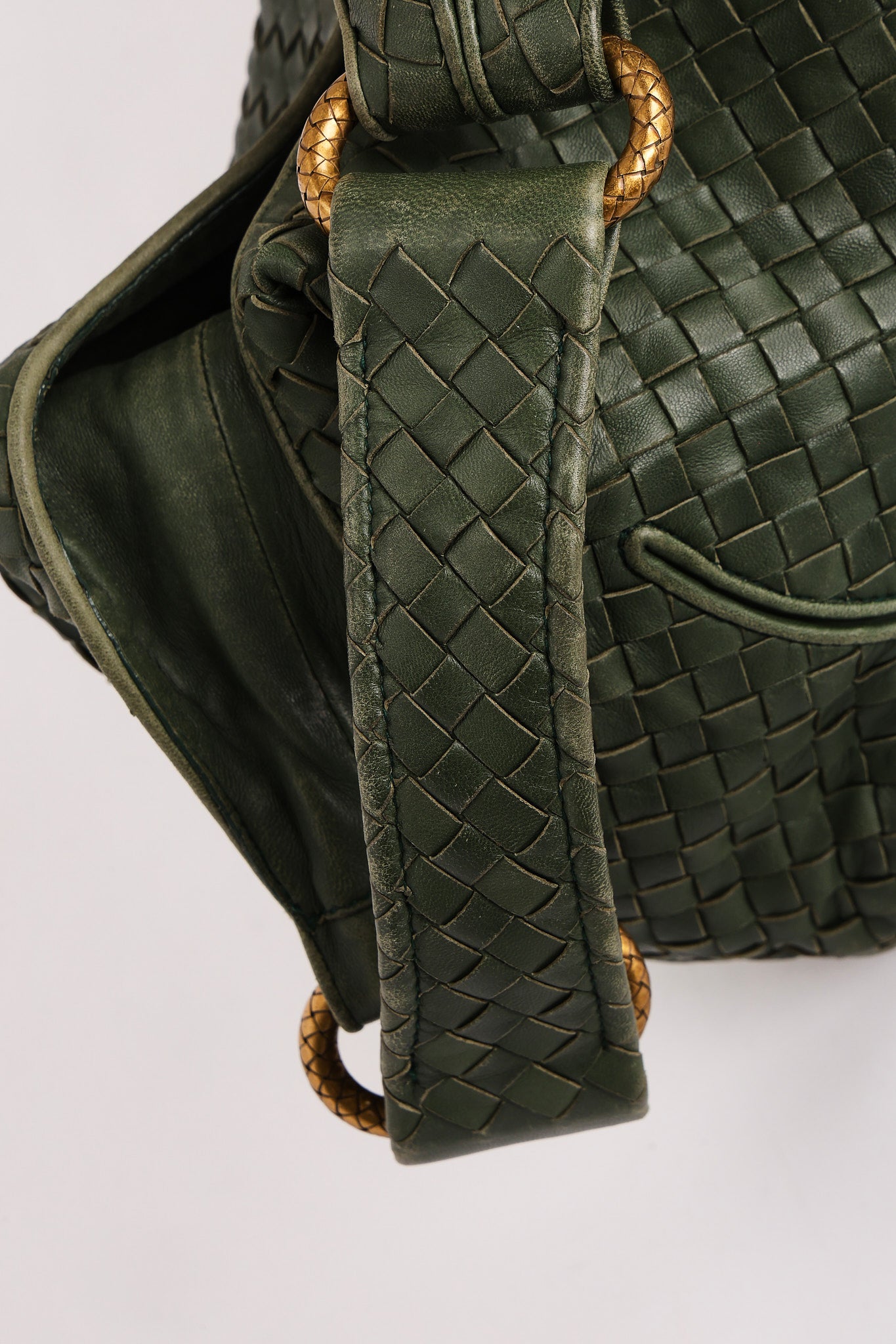 Bottega Veneta Intrecciato Shoulder Bag Green
