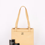 Chanel Caviar Nude Vintage shoulder bag
