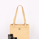 Chanel Caviar Nude Vintage shoulder bag