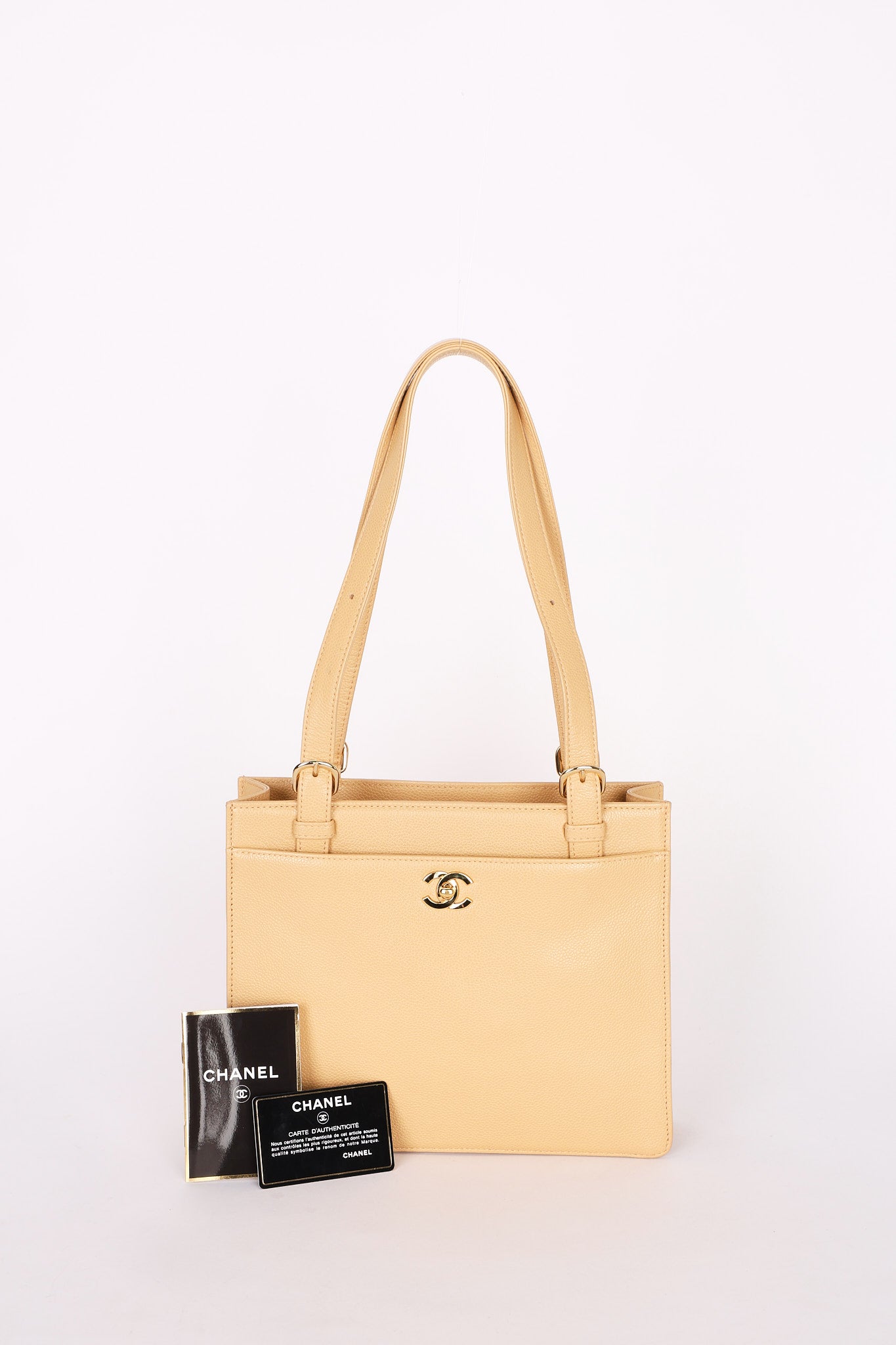 Chanel Caviar Nude Vintage shoulder bag