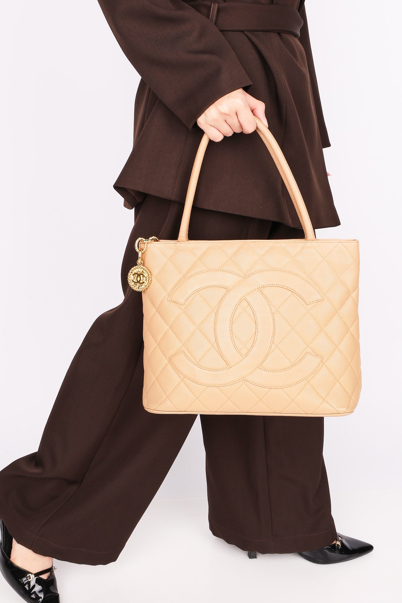 Chanel Timeless Medallion Tote Beige Caviar GHW