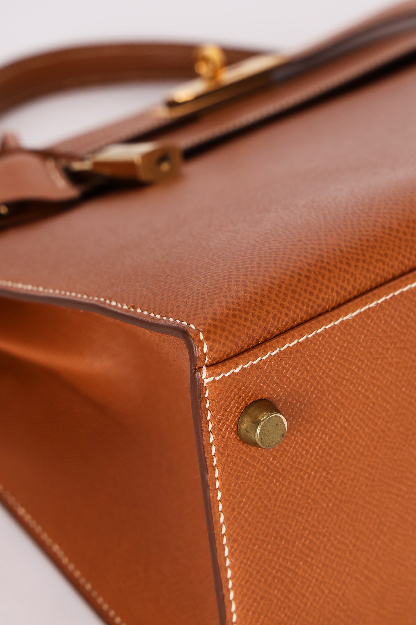 Hermès Kelly 32 Gold Epsom GHW