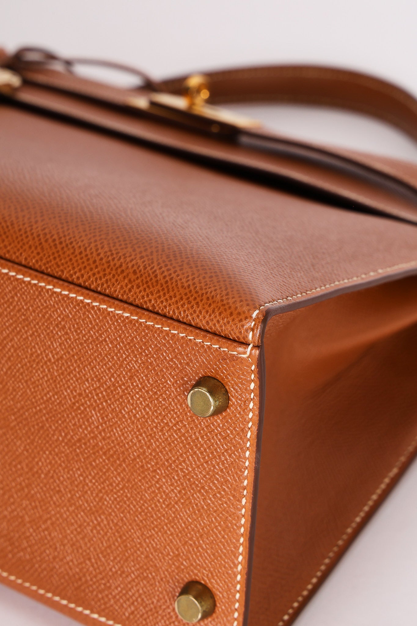 Hermès Kelly 32 Gold Epsom GHW