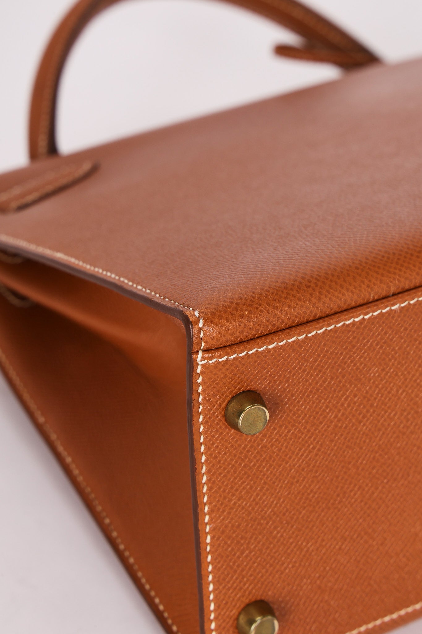 Hermès Kelly 32 Gold Epsom GHW