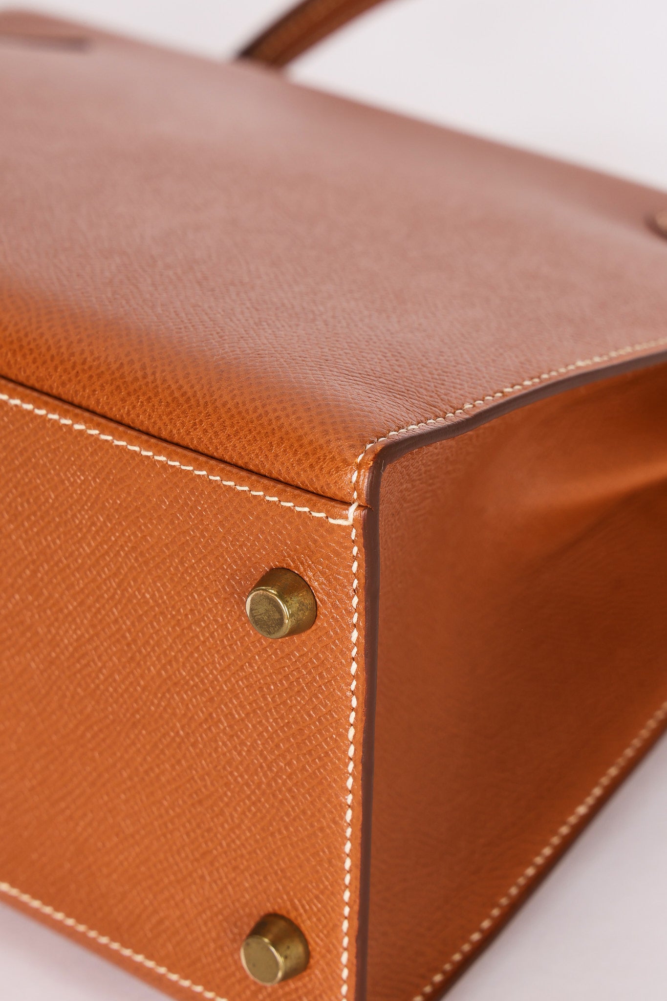 Hermès Kelly 32 Gold Epsom GHW