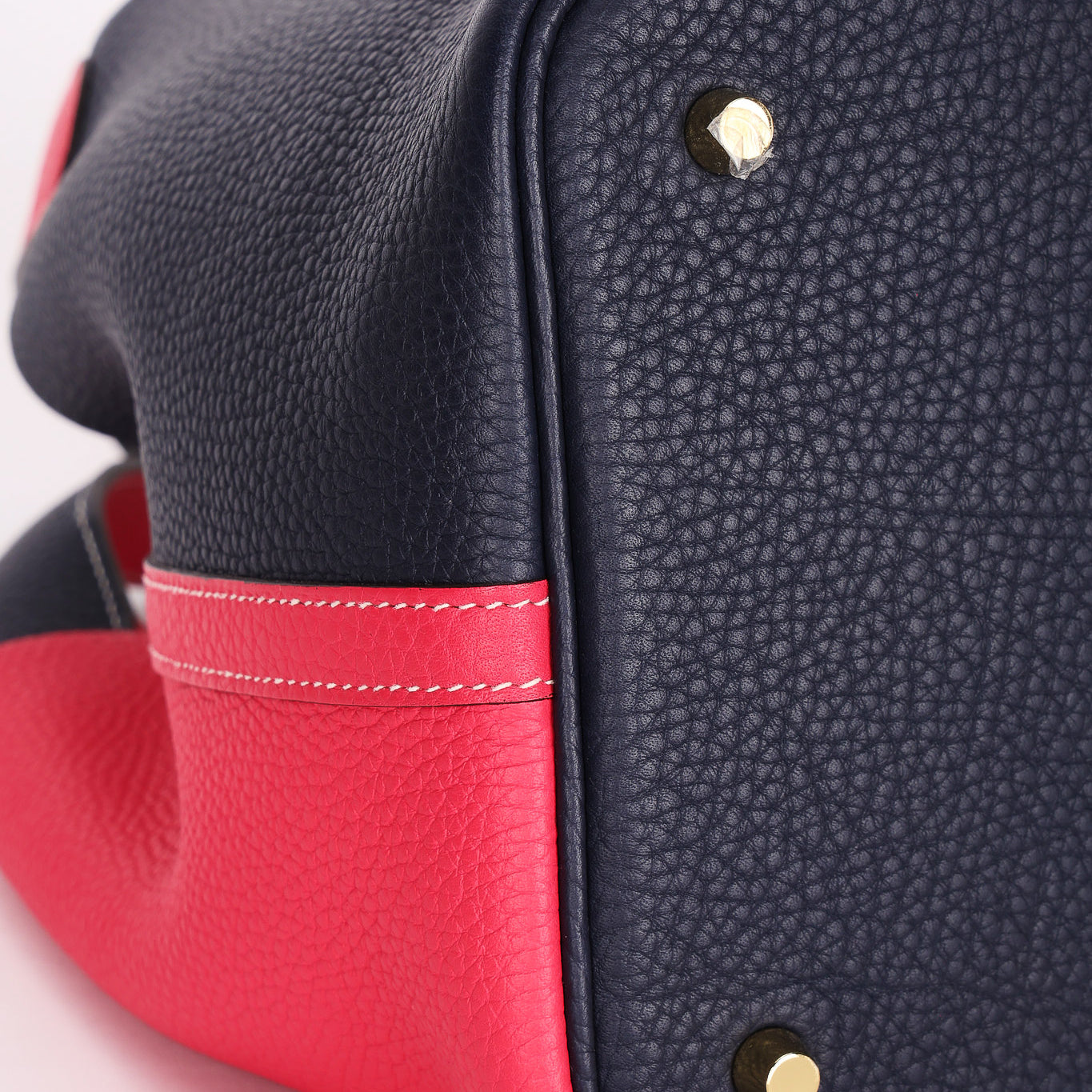 Hermès Casque Picotin 22 Rose Extreme and Bleu Nuit Taurillon Clemence GHW