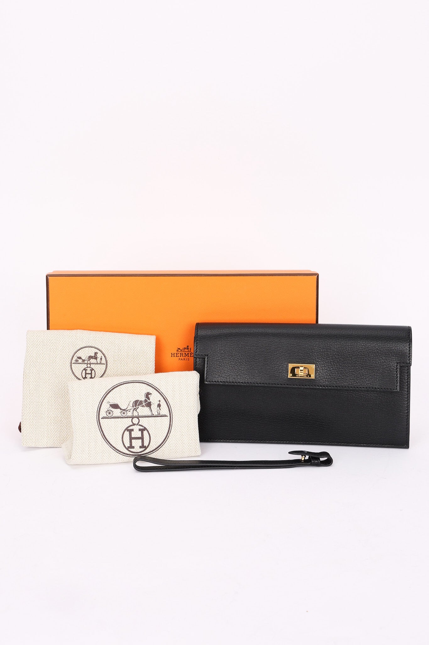 Hermès Kelly Pocket Long Wallet with Wrist Strap Noir (leather) GHW