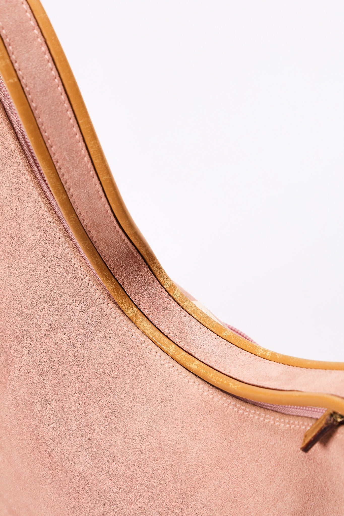 Gucci Shoulder Bag Pink Suede