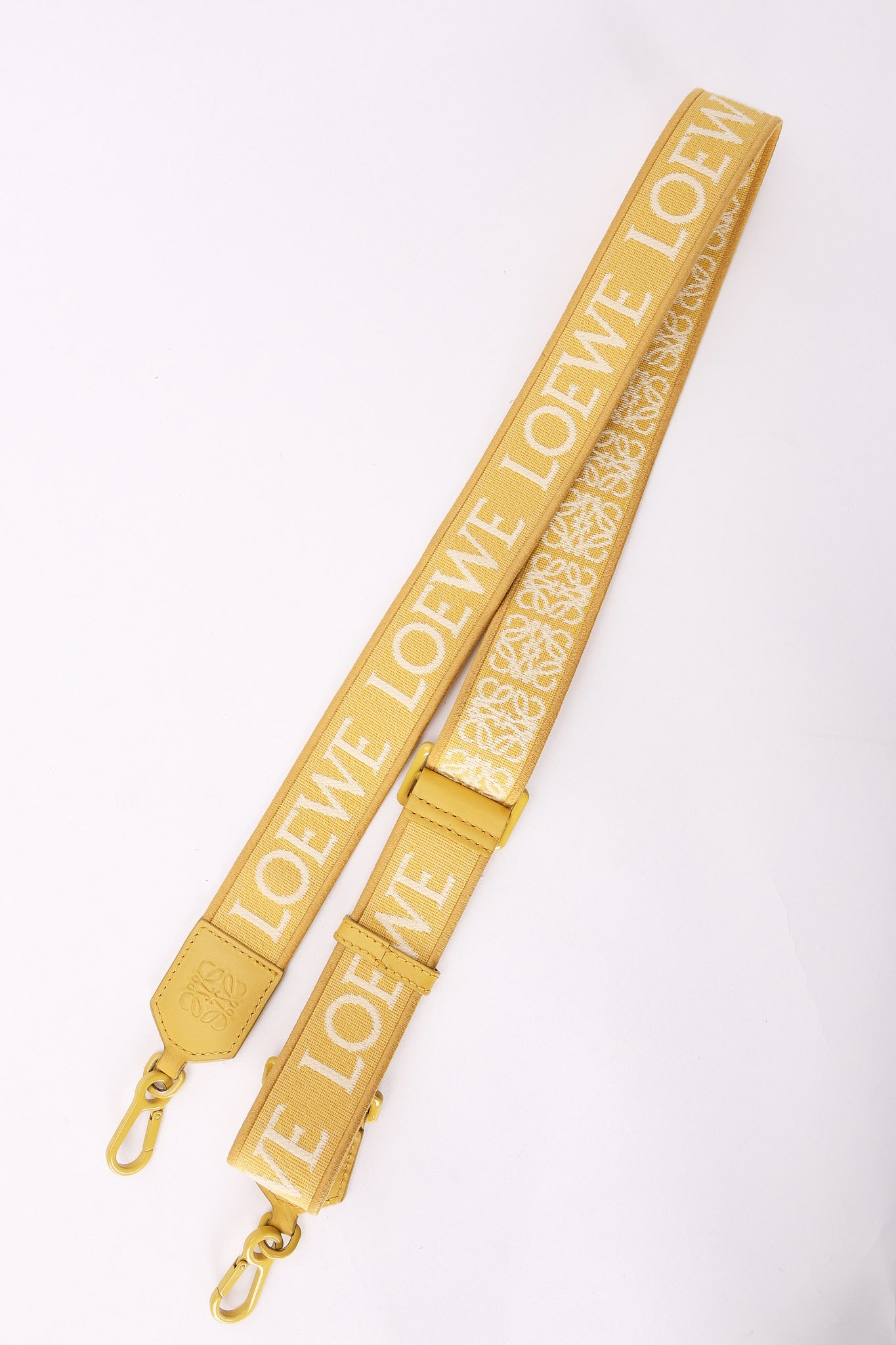 Loewe Small Puzzle Edge Yellow
