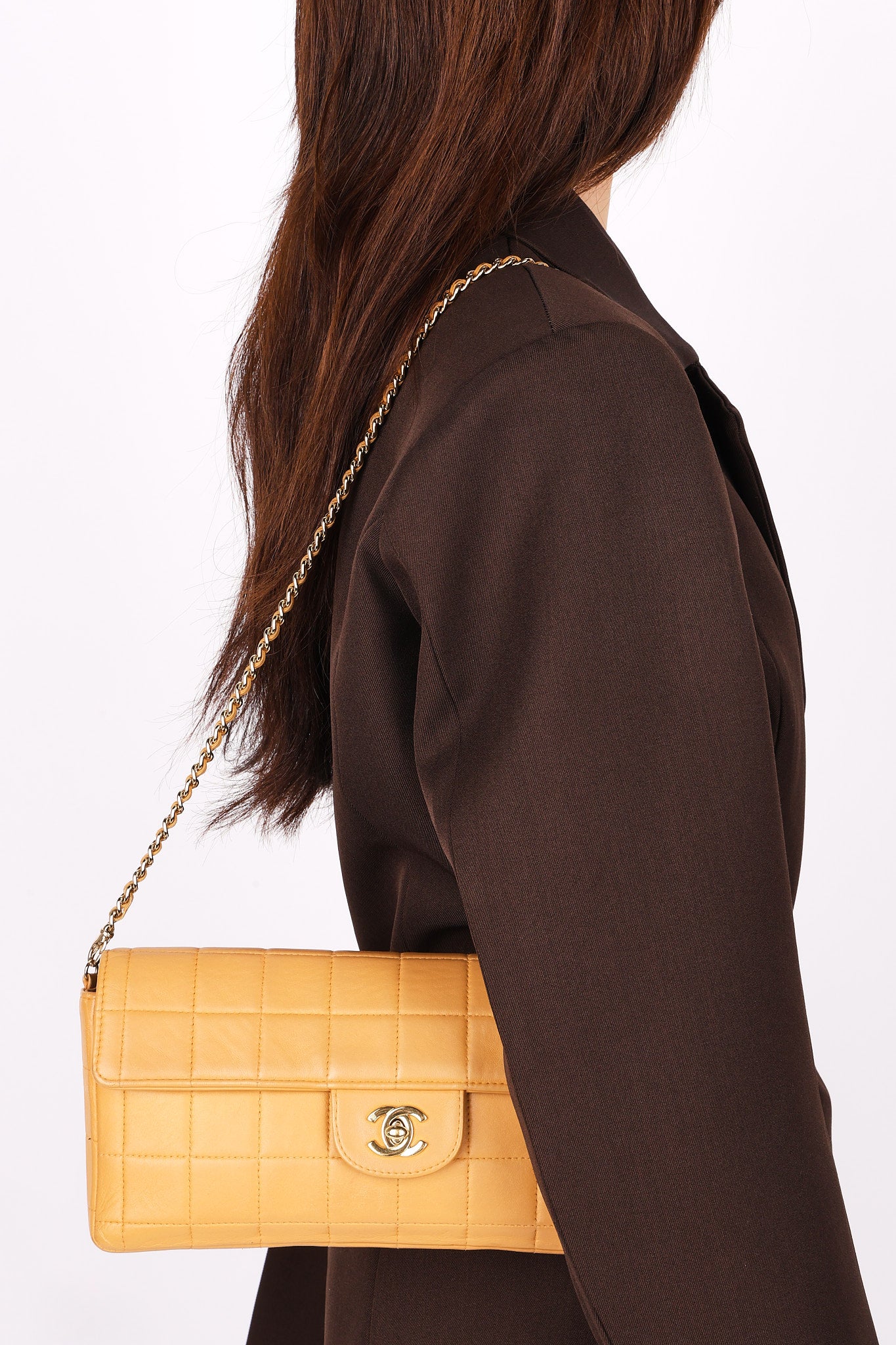 Chanel Chocolate Bar East West Single Flap Beige Lambskin 24K GP