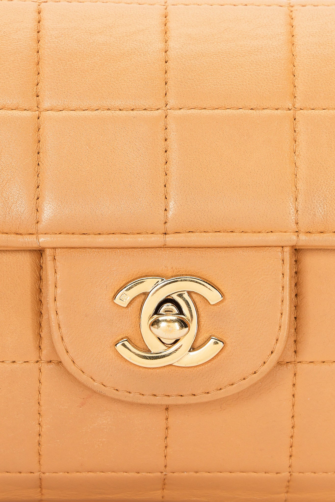 Chanel Chocolate Bar East West Single Flap Beige Lambskin 24K GP