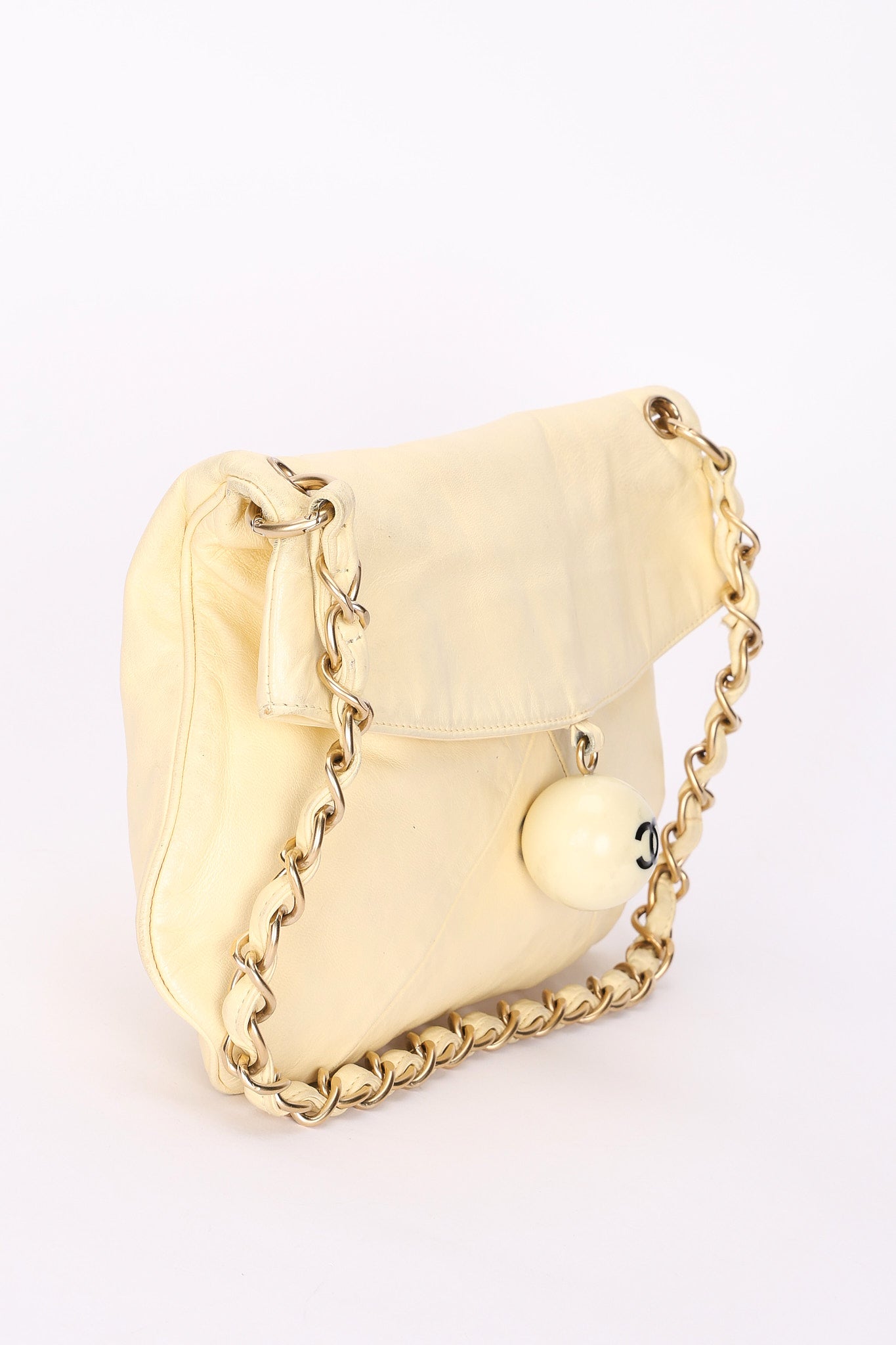 Chanel Bag Cream Calfskin AGHW