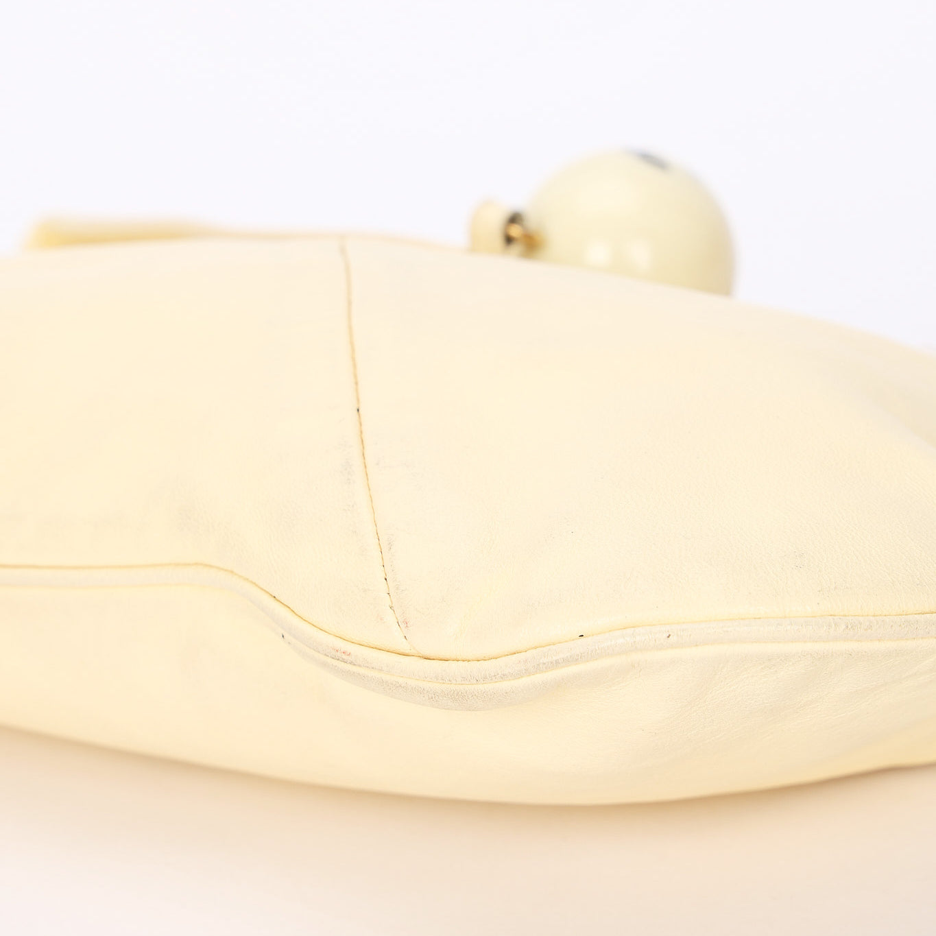 Chanel Bag Cream Calfskin AGHW