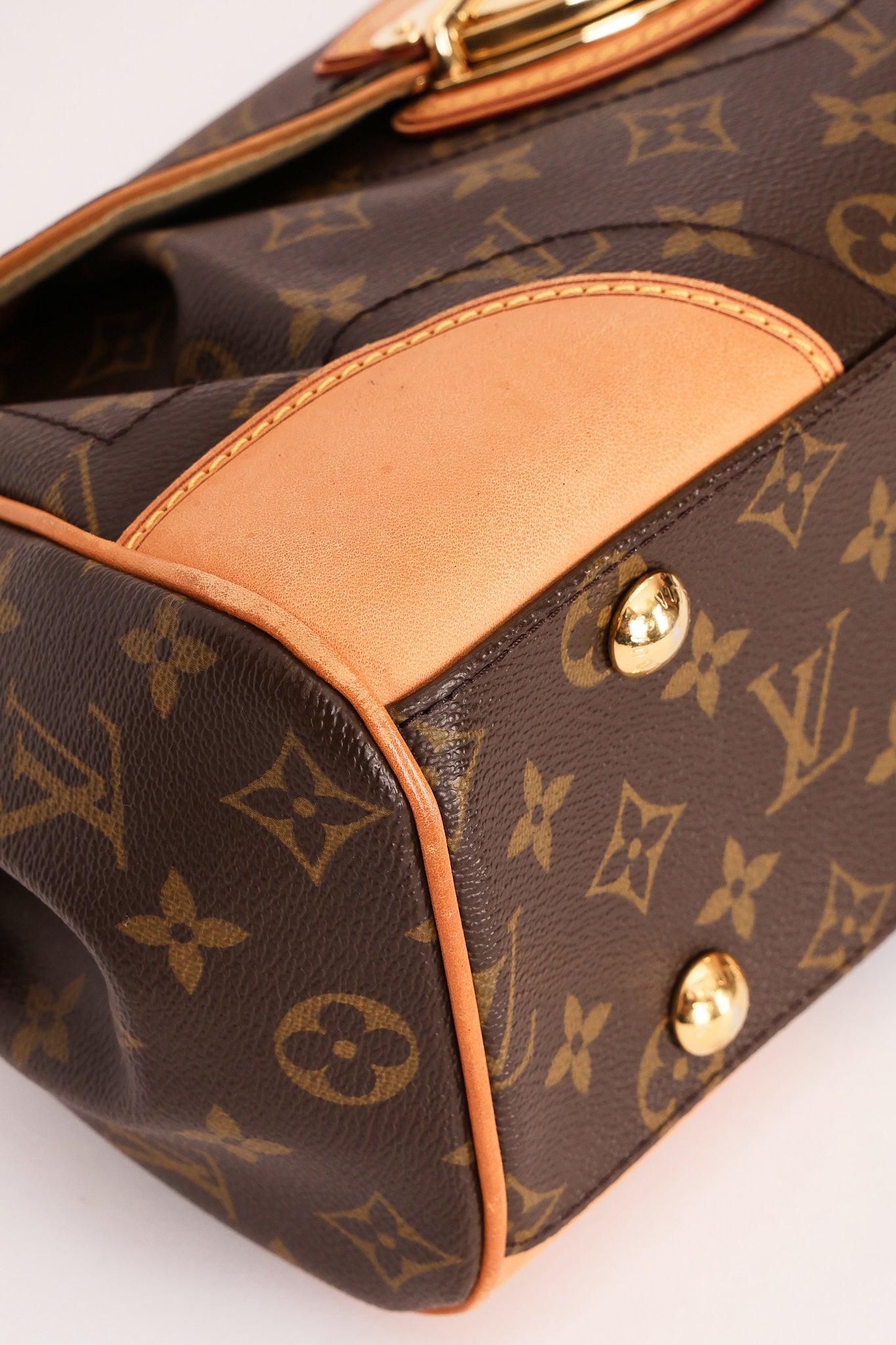 Louis Vuitton Monogram Beverly MM