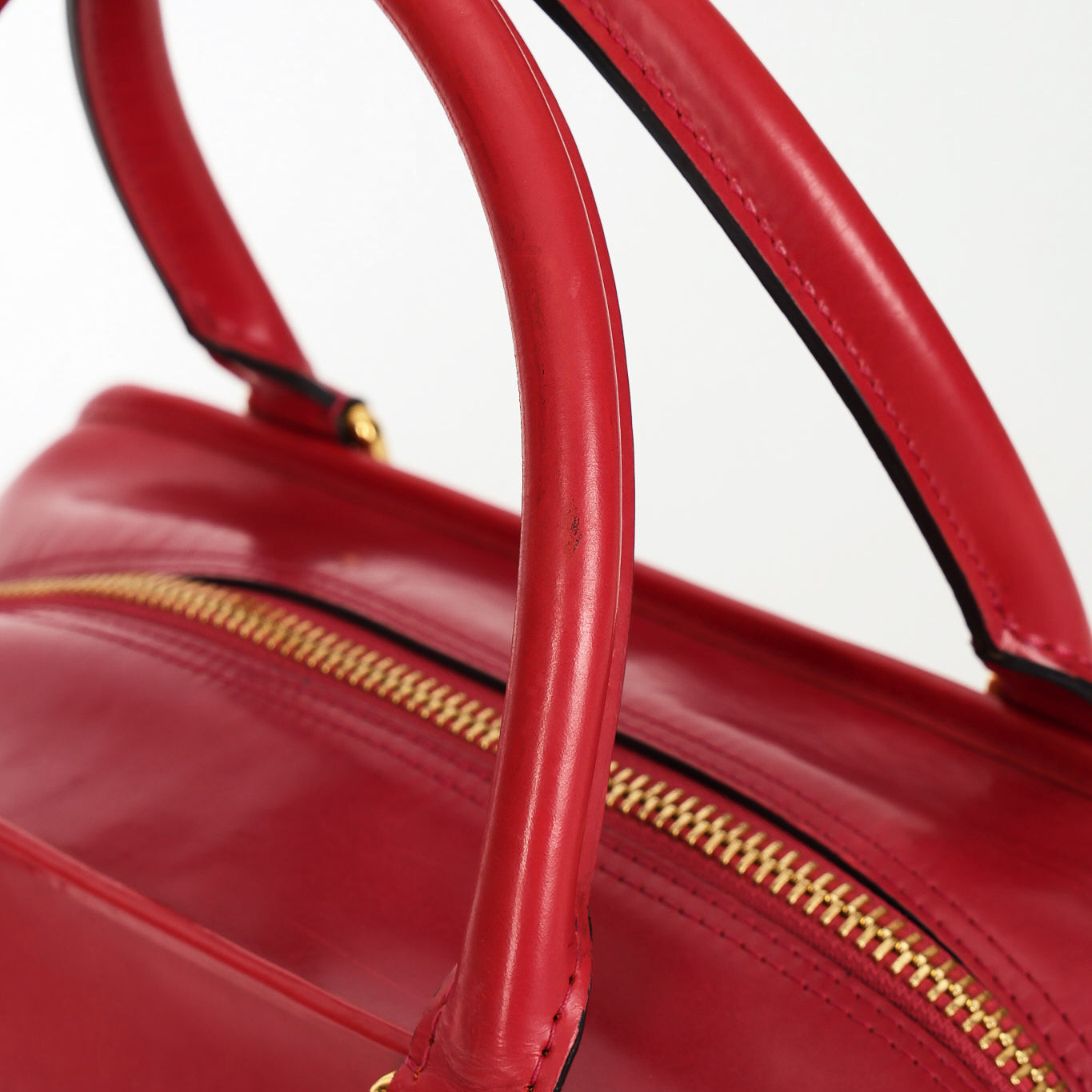 Loewe Amazona 28 Deep Magenta