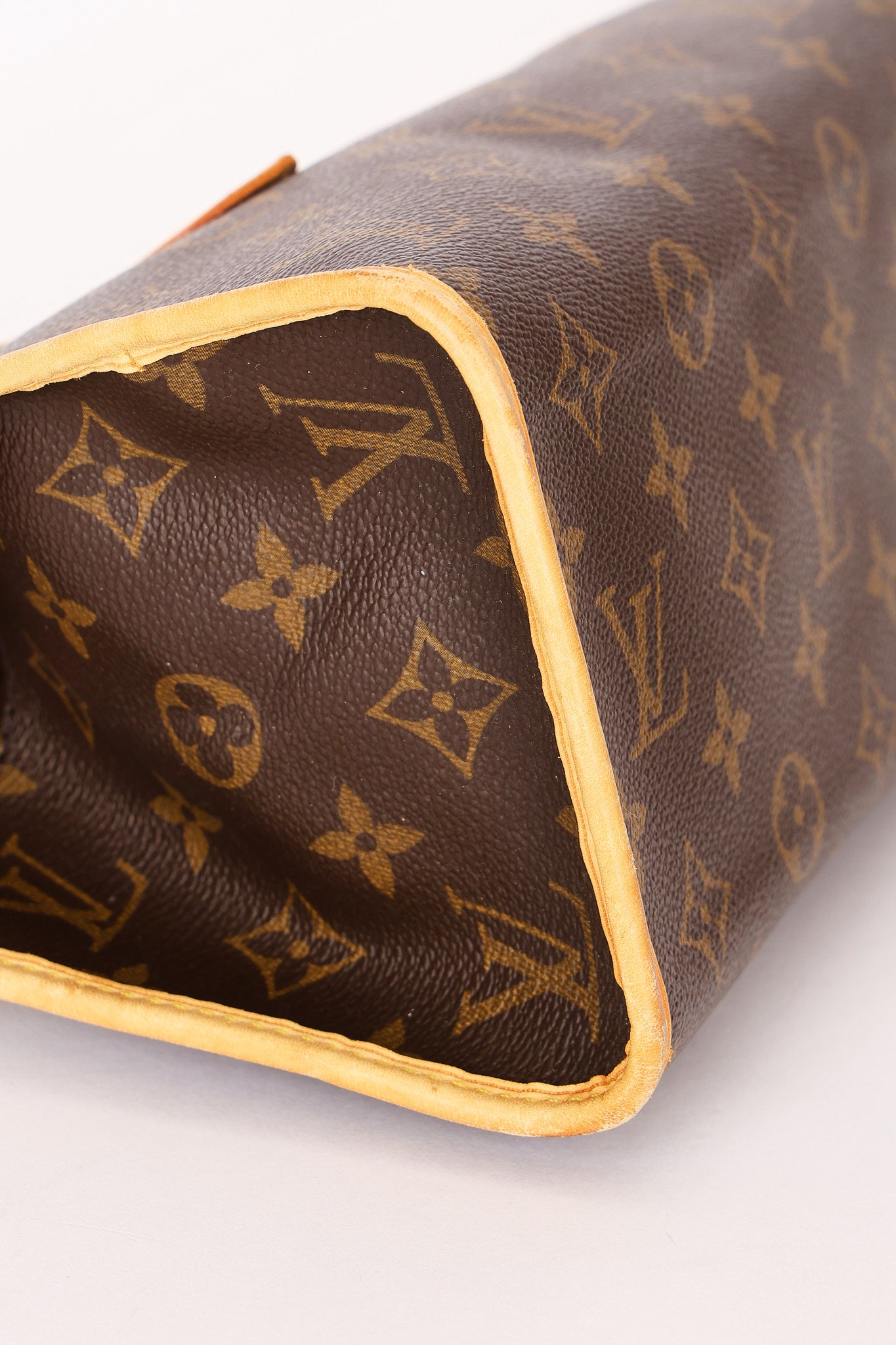 Louis Vuitton Monogram Popincourt