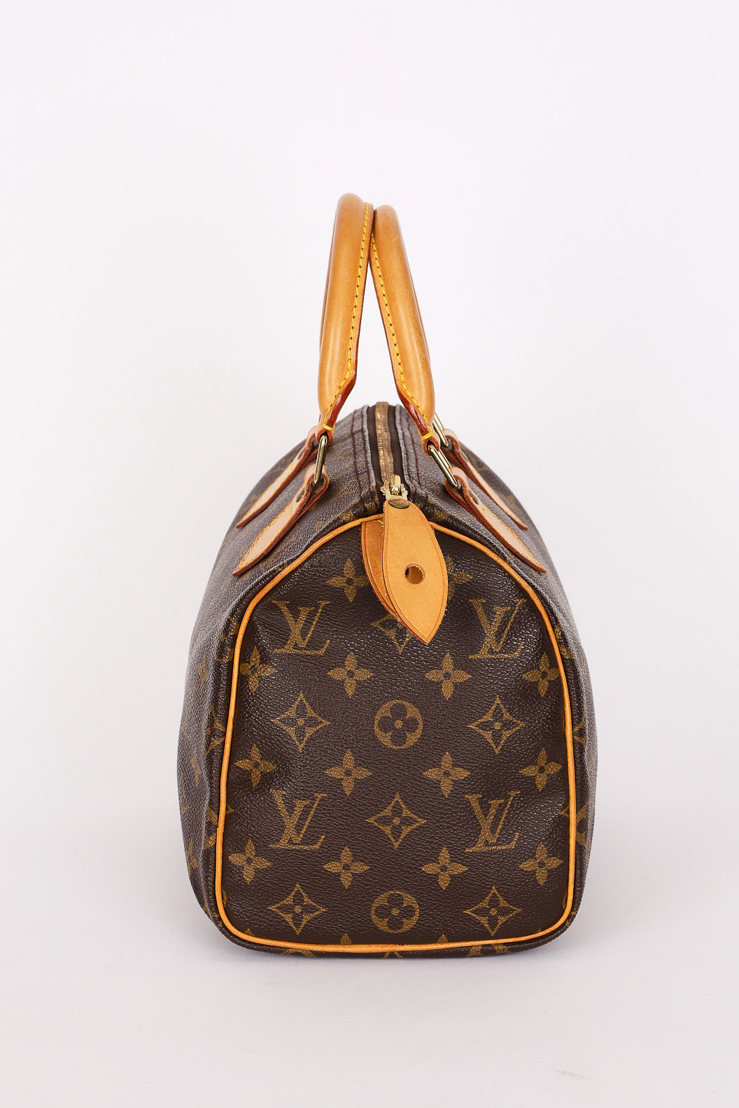 Louis Vuitton Monogram Speedy 25