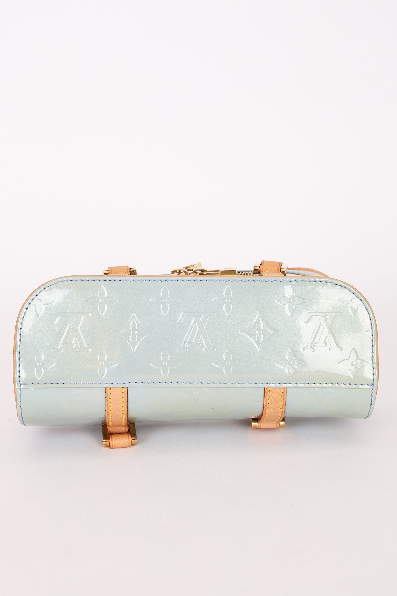 Louis Vuitton Monogram Vernis Shoulder Bag Baby Blue
