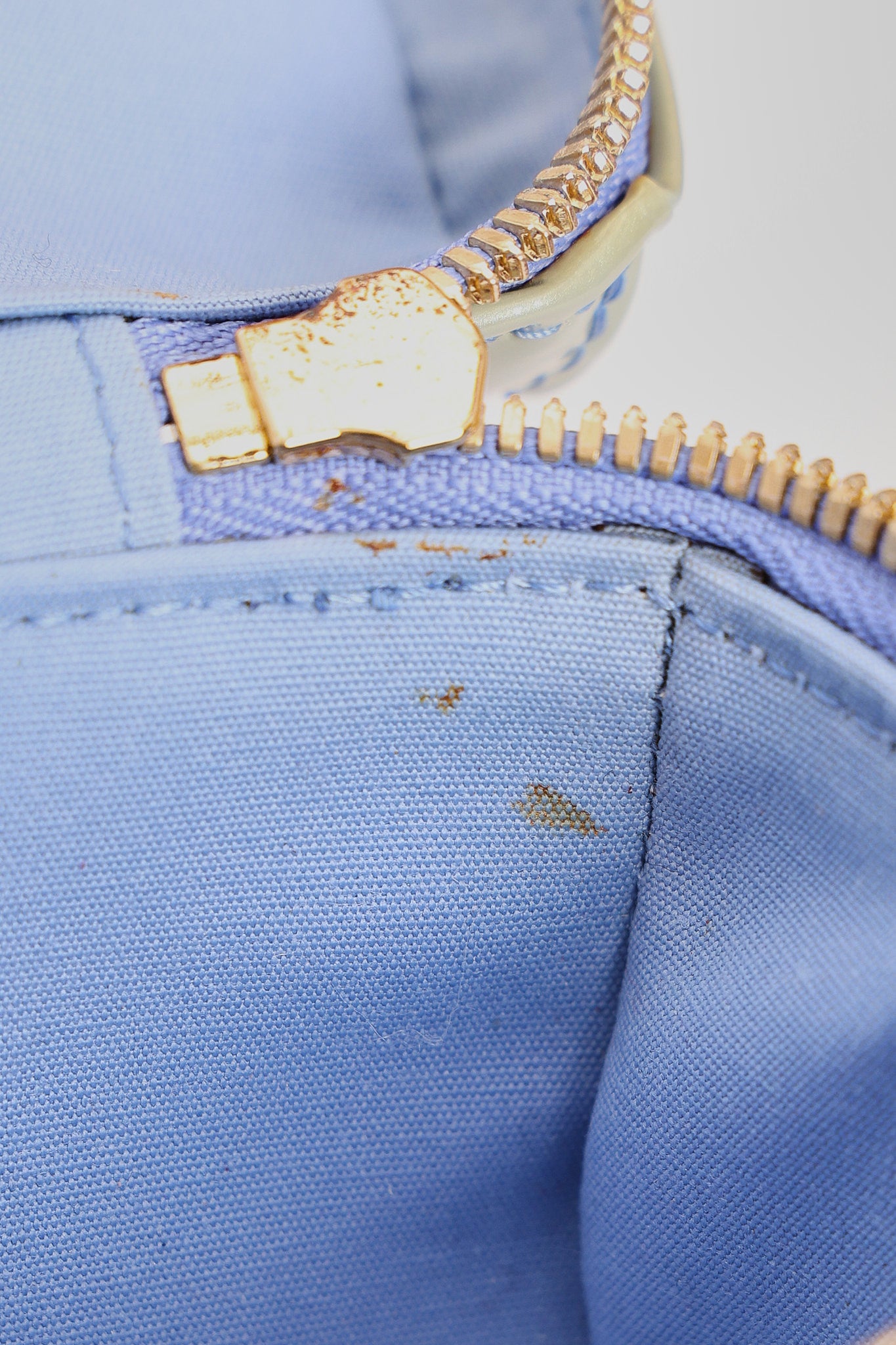 Louis Vuitton Monogram Vernis Shoulder Bag Baby Blue