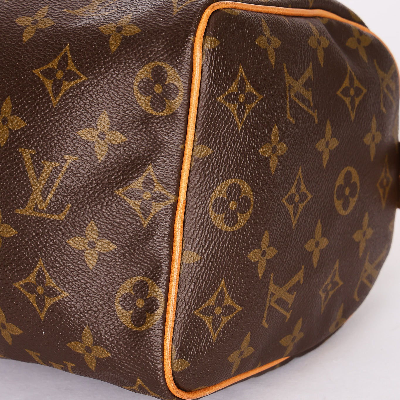 Louis Vuitton Monogram Speedy 25