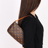 Louis Vuitton Monogram Pochette