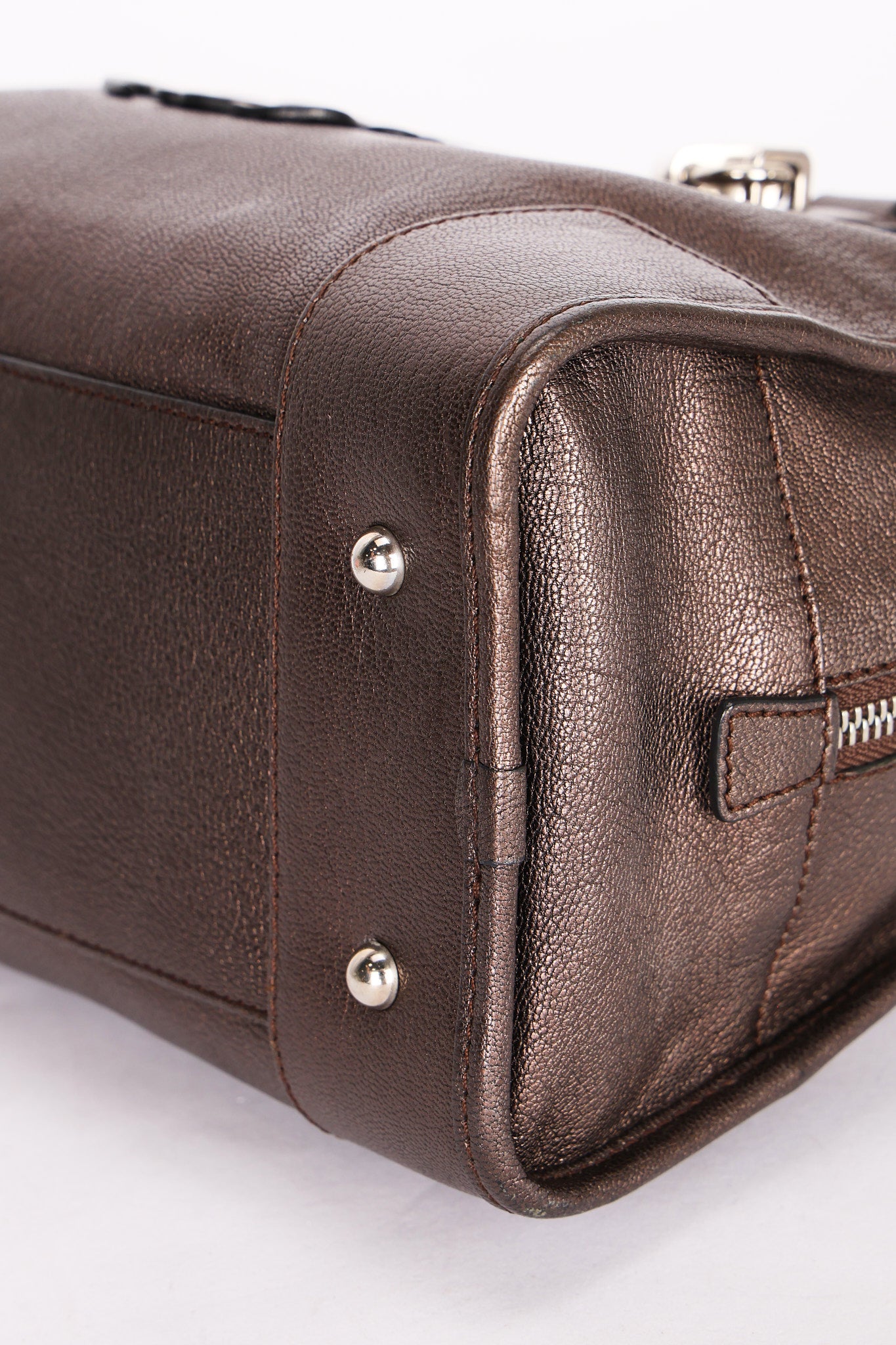 Loewe Amazona 28 Pewter