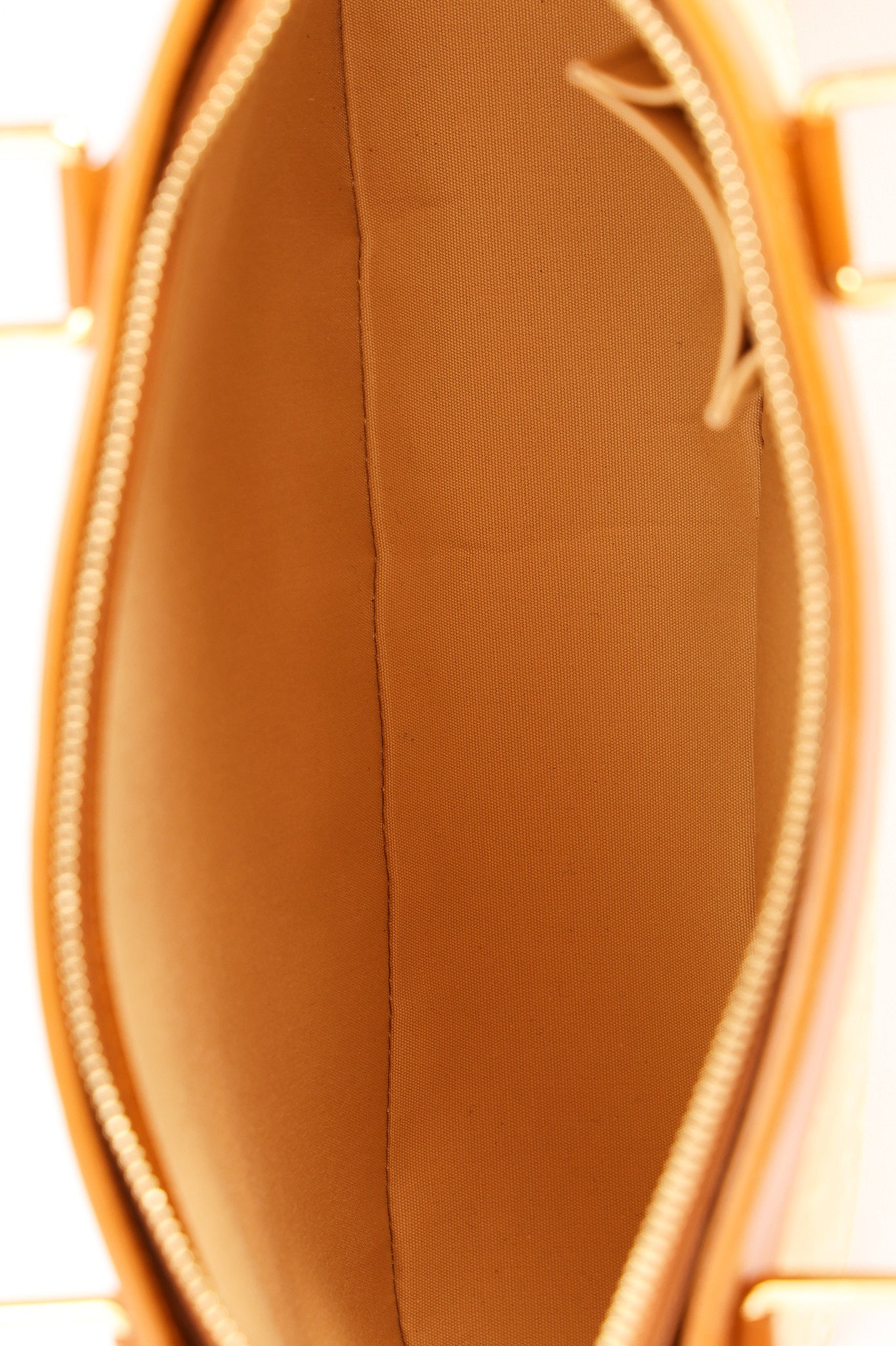 Louis Vuitton Monogram Mini Lucille PM