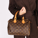 Louis Vuitton Monogram Speedy 25