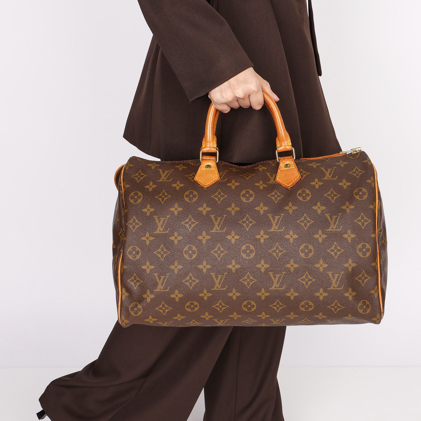 Louis Vuitton Monogram Speedy 35
