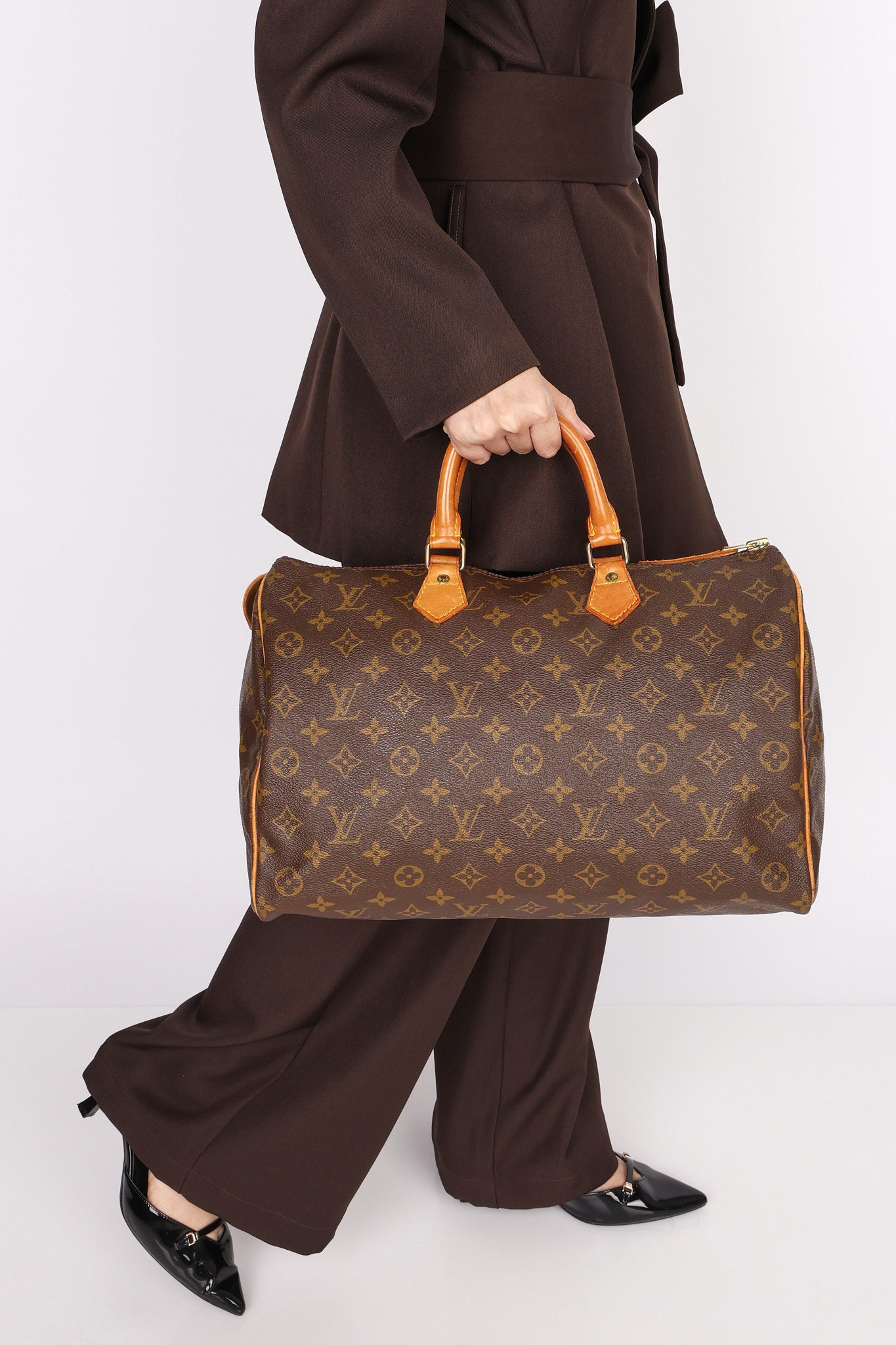 Louis Vuitton Monogram Speedy 35