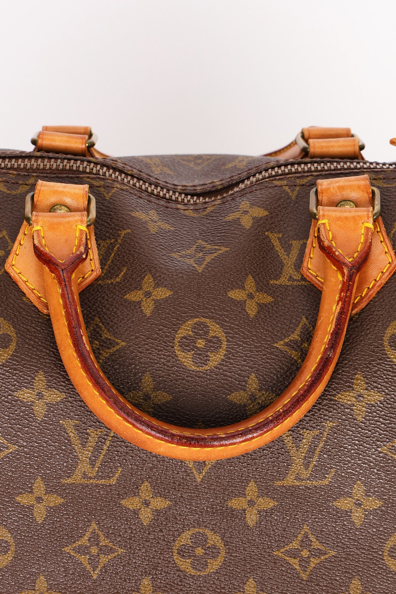 Louis Vuitton Monogram Speedy 35
