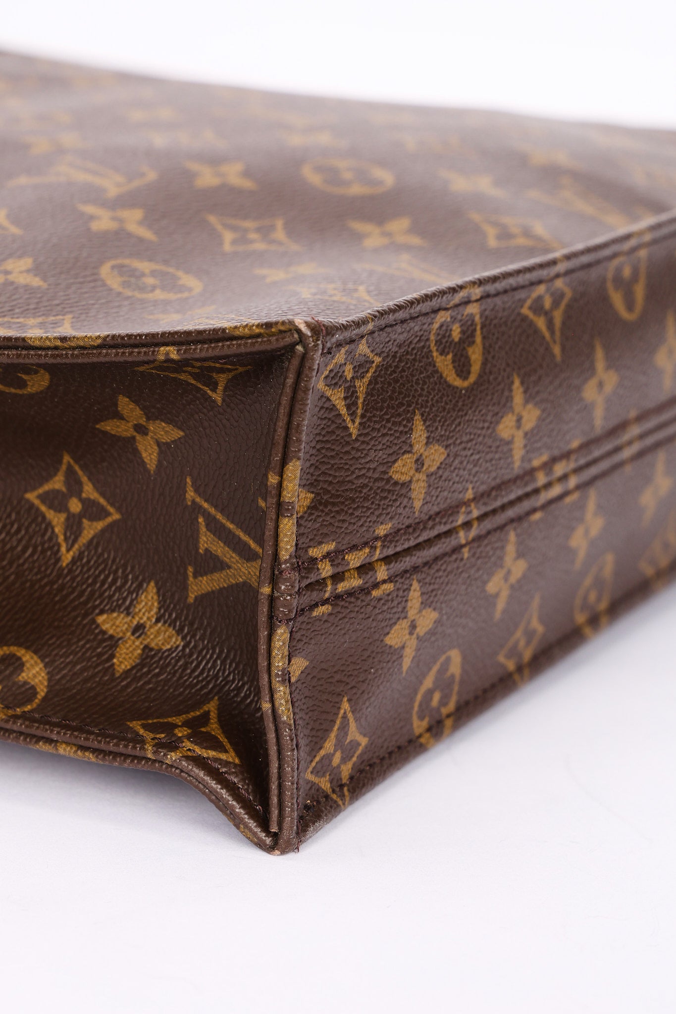 Louis Vuitton Monogram Sac Plat