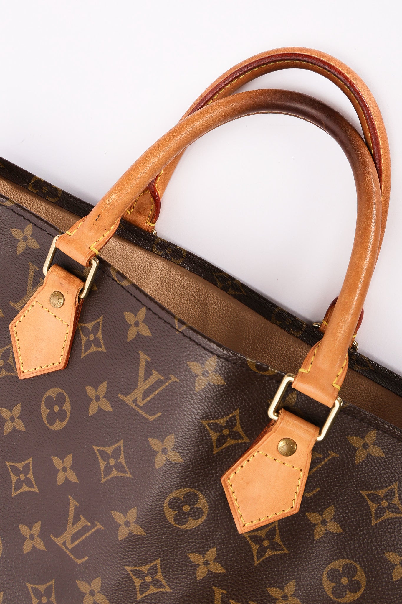 Louis Vuitton Monogram Sac Plat