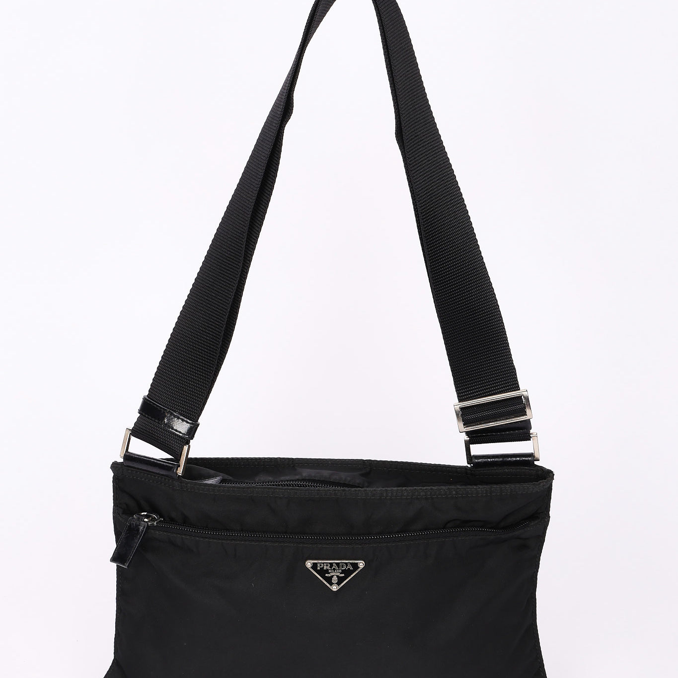 Prada Tessuto Messenger Bag – FashioNica