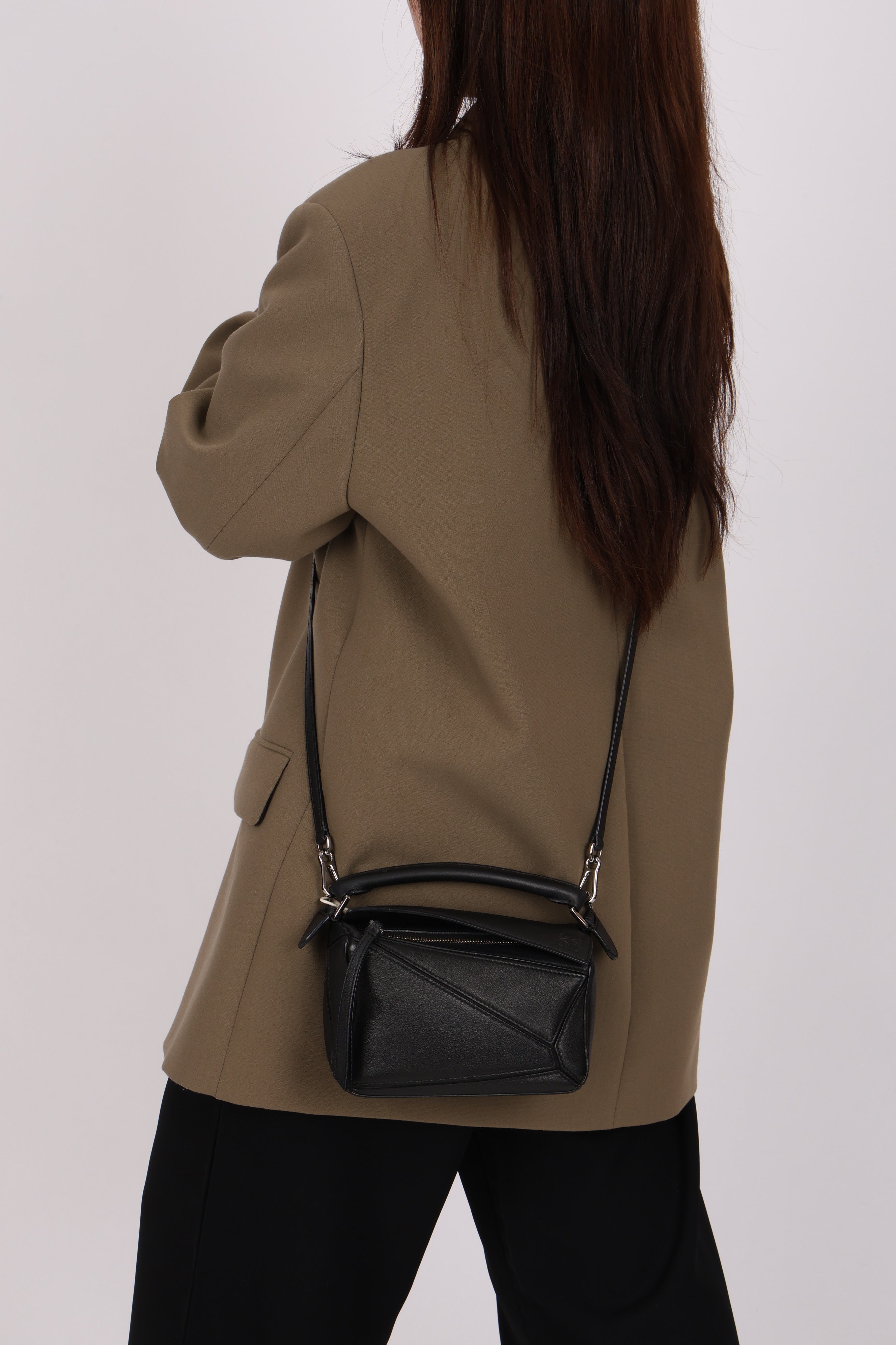 Loewe Mini Puzzle Bag Black (DONE)