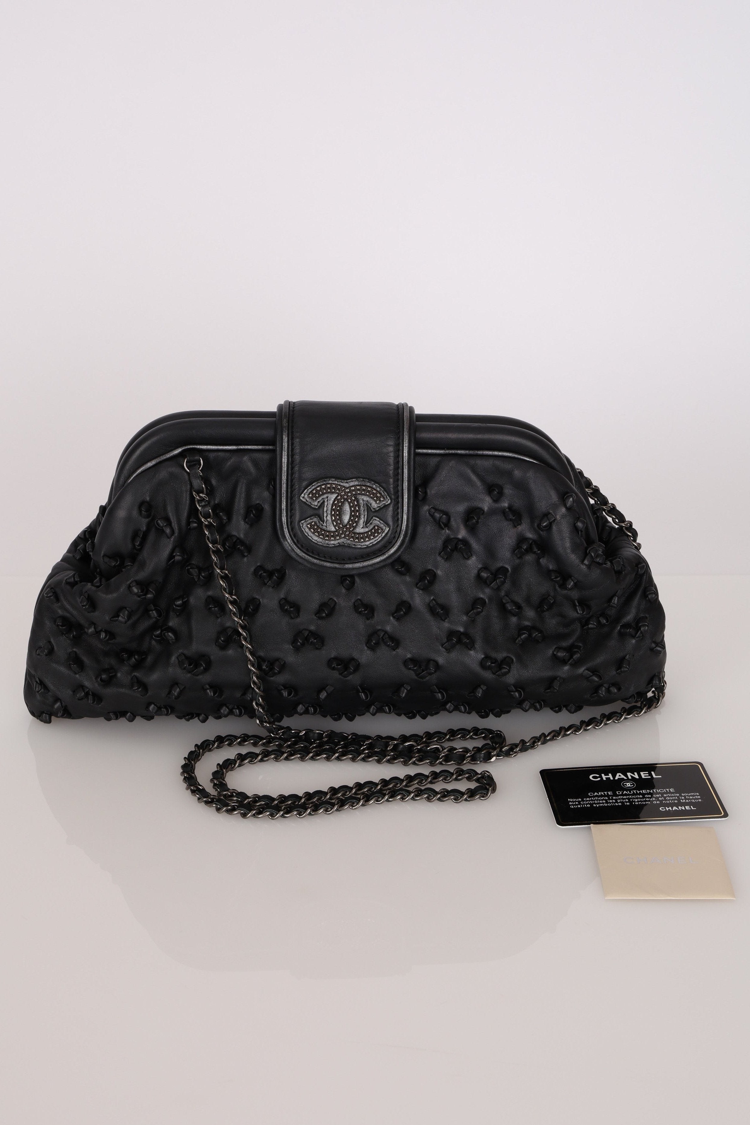 Chanel Chic Knot Clutch Black Lambskin RHW